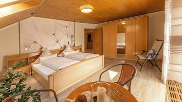 Căn hộ, ban công | 1 phòng ngủ, truy cập Internet không dây miễn phí, bộ trải giường