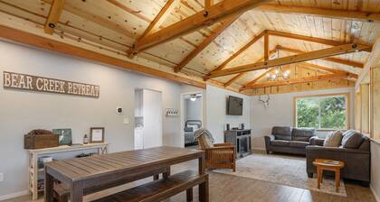 Modern Cabin on Private Lake: Gateway to the Sequoias