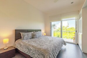 2 Schlafzimmer, Bügeleisen/Bügelbrett, Internetzugang, Bettwäsche