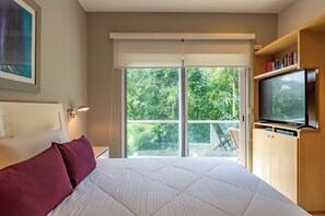 2 chambres, fer et planche à repasser, accès Internet, draps fournis