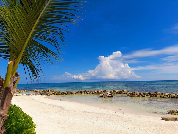 Beach nearby, beach towels