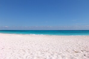 Beach - PRIVATE BEACH ACCESS AT VILLA BESO (Tulum)