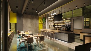 Kontinental frokost hver dag (EUR 16.9 per person)