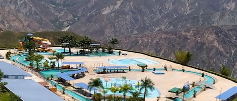 AuĂenpool, beheizter Pool