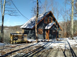 Exterior - Private & Secluded w/ Beautiful Views Sunsets ~Hot Tub (Gatlinburg)