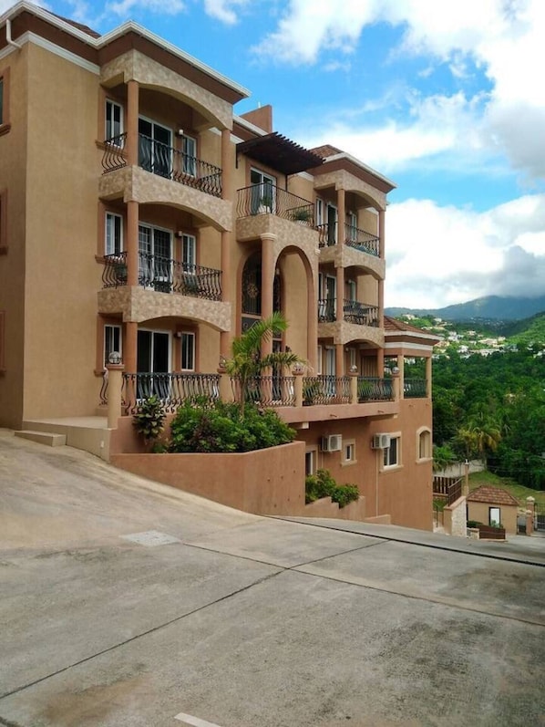 Apartment | Exterior