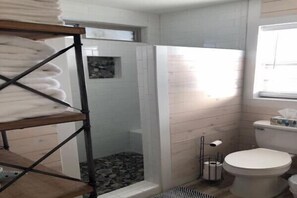 Shower, towels