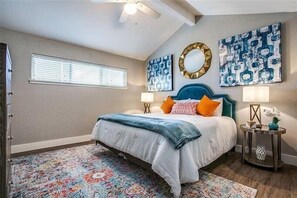2 bedrooms, iron/ironing board, WiFi, bed sheets - Beach Haven - Unit 1303- Located One Block from the Beach! (Port Aransas)