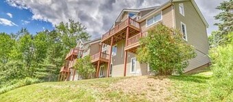 SPACIOUS TOWNHOME, GREAT SLOPE VIEWS - PERFECT FOR YOUR OUTDOOR GETAWAY! 