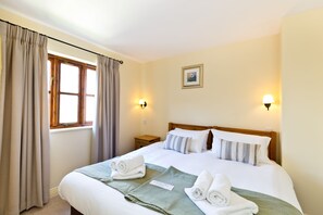 2 bedrooms, iron/ironing board, free WiFi, bed sheets - Butterton Cottage Near Carsington Water (Ashbourne)