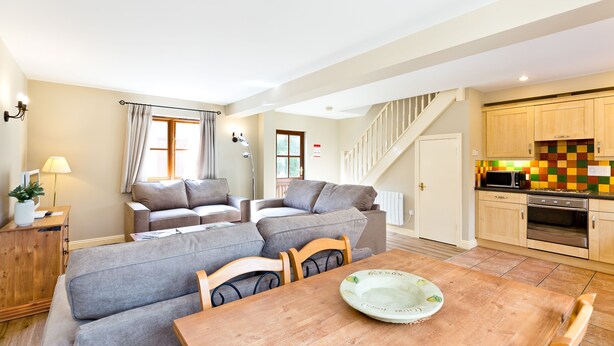 Unclassified image, 1 of 12, button - Callow Cottage With Shared Swimming Pool (Ashbourne)
