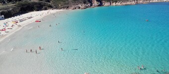 Bright bilo sea view with wi-fi 150 mt. from the beach