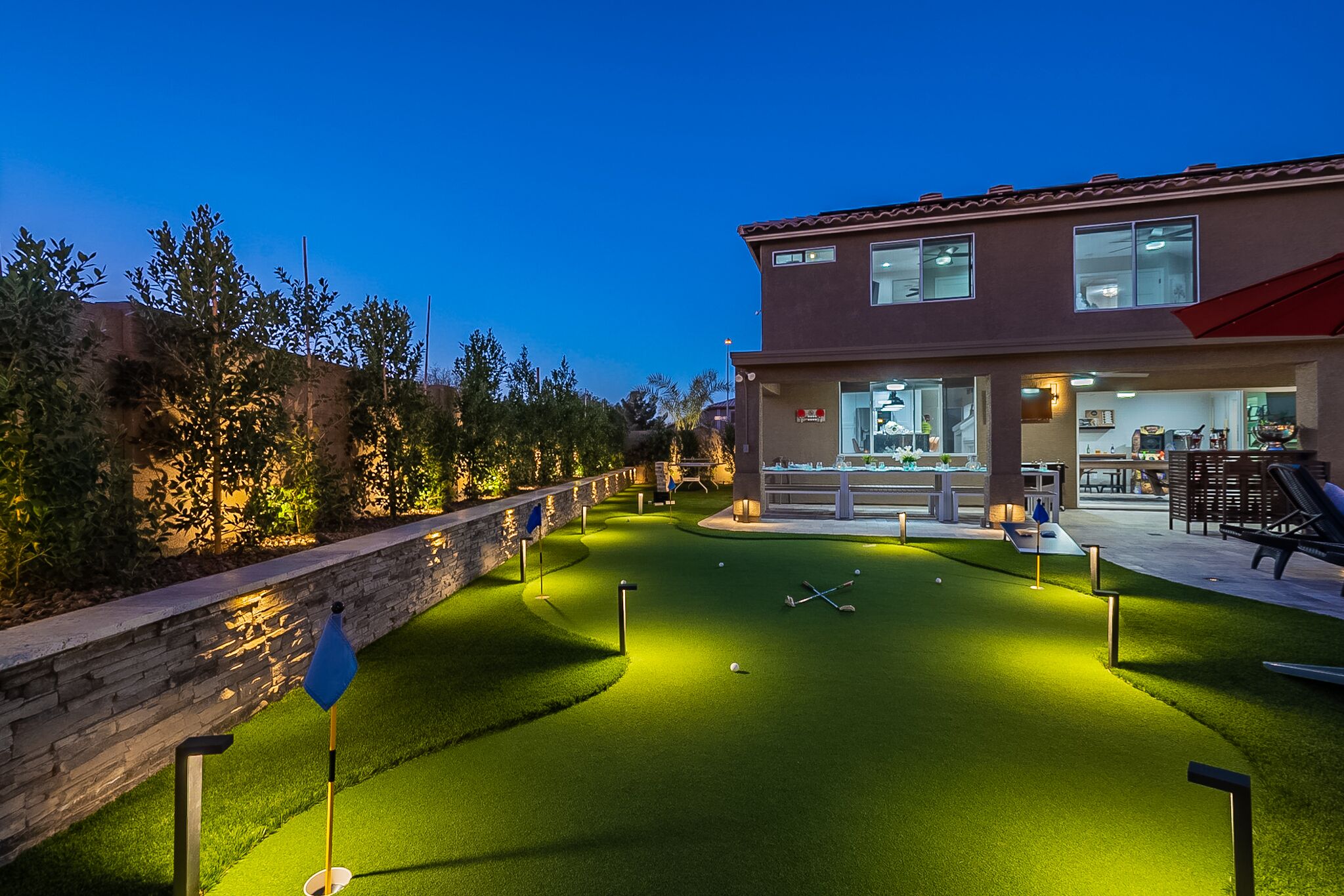 Pretentious 7Br/4Bath Home w/Heated Pool/250k backyard NEAR StateFarmArena-DUP P