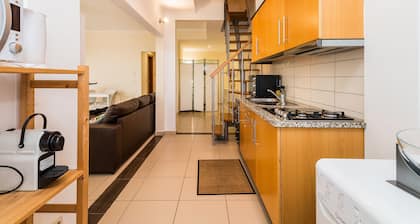Duplex in Albufeira located 500m from Oura beach and close to shops
