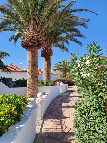 Two bedrooms Sea front apartment in Amarilla Golf