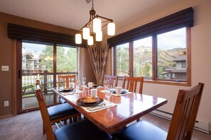 Condo, 2 Bedrooms | Private kitchen | Toaster, cookware/dishes/utensils