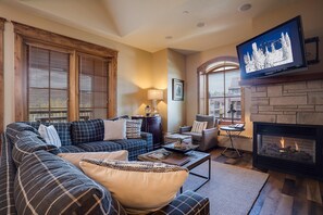 Condo, 2 Bedrooms | Living room | TV