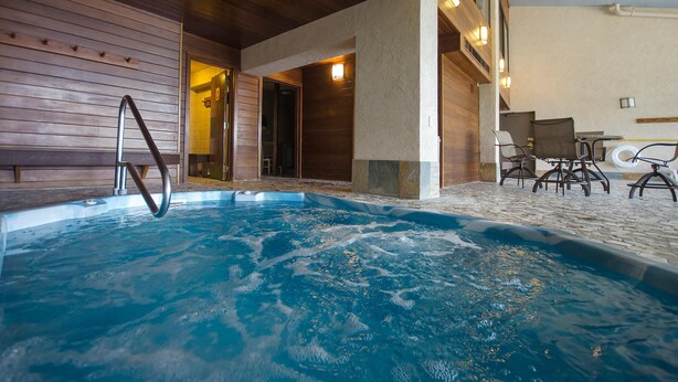 Spa - Bronze Tree Condominiums by Mountain Resorts (Steamboat Springs)