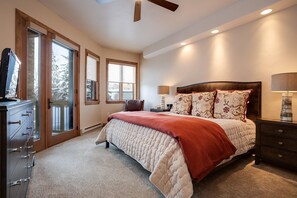 Condo, 3 Bedrooms