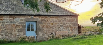 Dowie House Steading