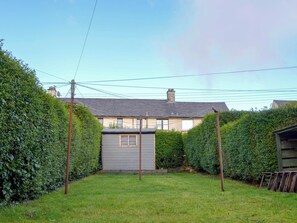 Property grounds - The Misty Isles View (Portree)