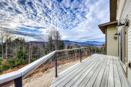 Secluded dog-friendly getaway with hot tub, game room, firepit, mountain views