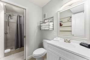 Condo, 1 King Bed with Sofa bed (The Summit 615) | Bathroom | Hair dryer