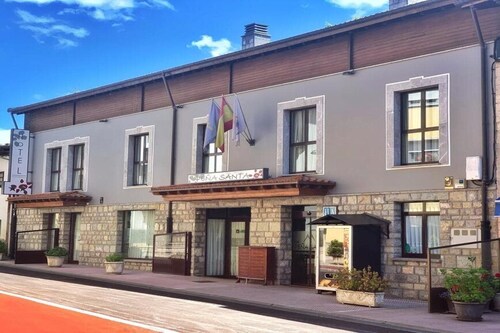 Pena Santa Hotel
