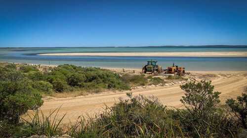 Little Douglas Holiday Shack - A rare opportunity to rent a property in this idyllic coastal community