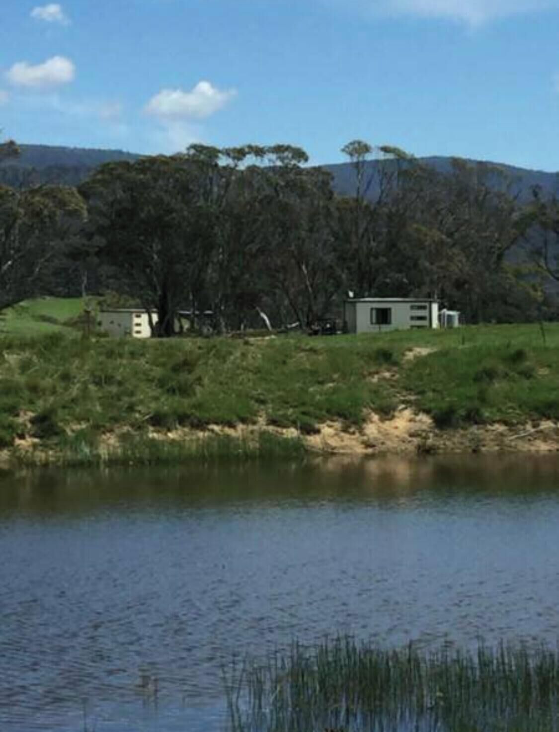 Mayfield farm stay cabins 