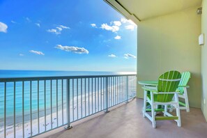 Property grounds - Escapes to the Shores 1702 by Liquid Life (Orange Beach)