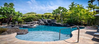 BBQ Grill on the lanai. Waikoloa Beach Villas G22