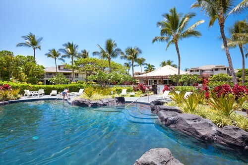 BBQ Grill on the lanai.  Waikoloa Beach Villas H1