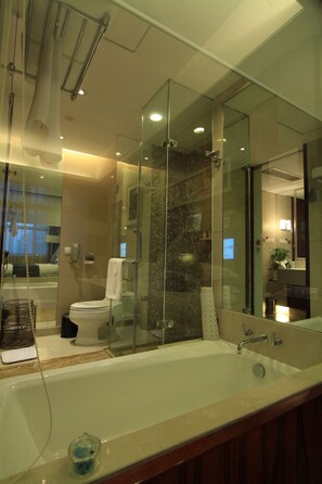 Bathroom - Kingdom Narada Grand Hotel Yiwu (Jinhua)