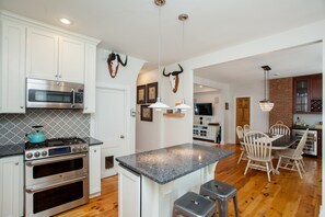Fridge, microwave, oven, stovetop - Main Street Livin’ (Flemington)