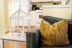 Televisión y reproductor de DVD 