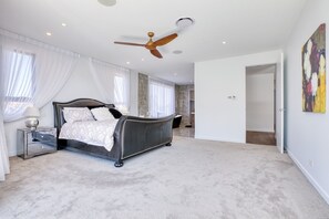 5 Schlafzimmer, Internetzugang