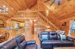 Smart-TV, peis og DVD-spiller