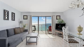 Condo, 1 King Bed (The Summit 1006) | Exterior
