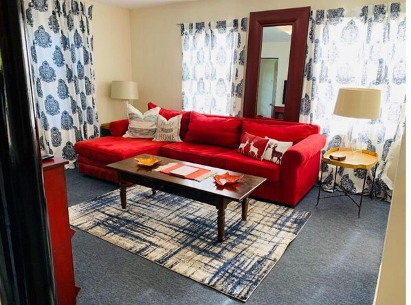 Smart TV, libros y impresora 