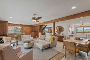 TV, tavolo da ping pong