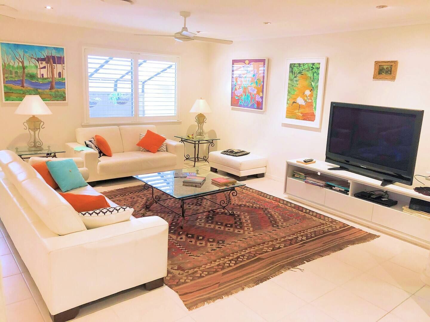 Artist’s Private Recluse - Surfers Paradise — image 13