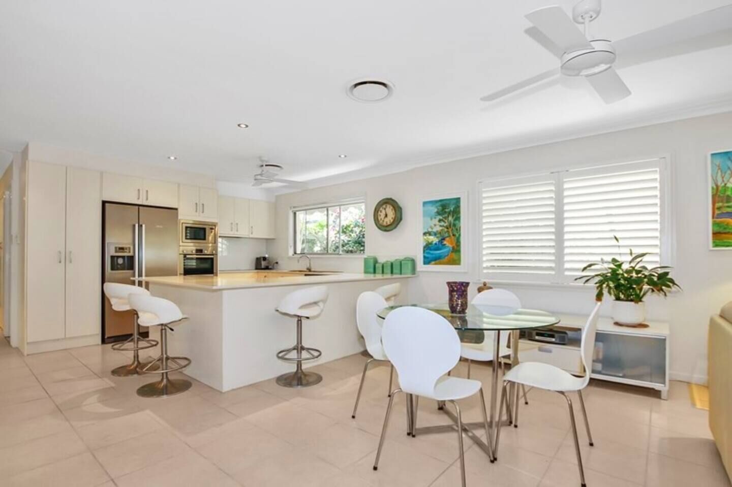 Artist’s Private Recluse - Surfers Paradise — image 4