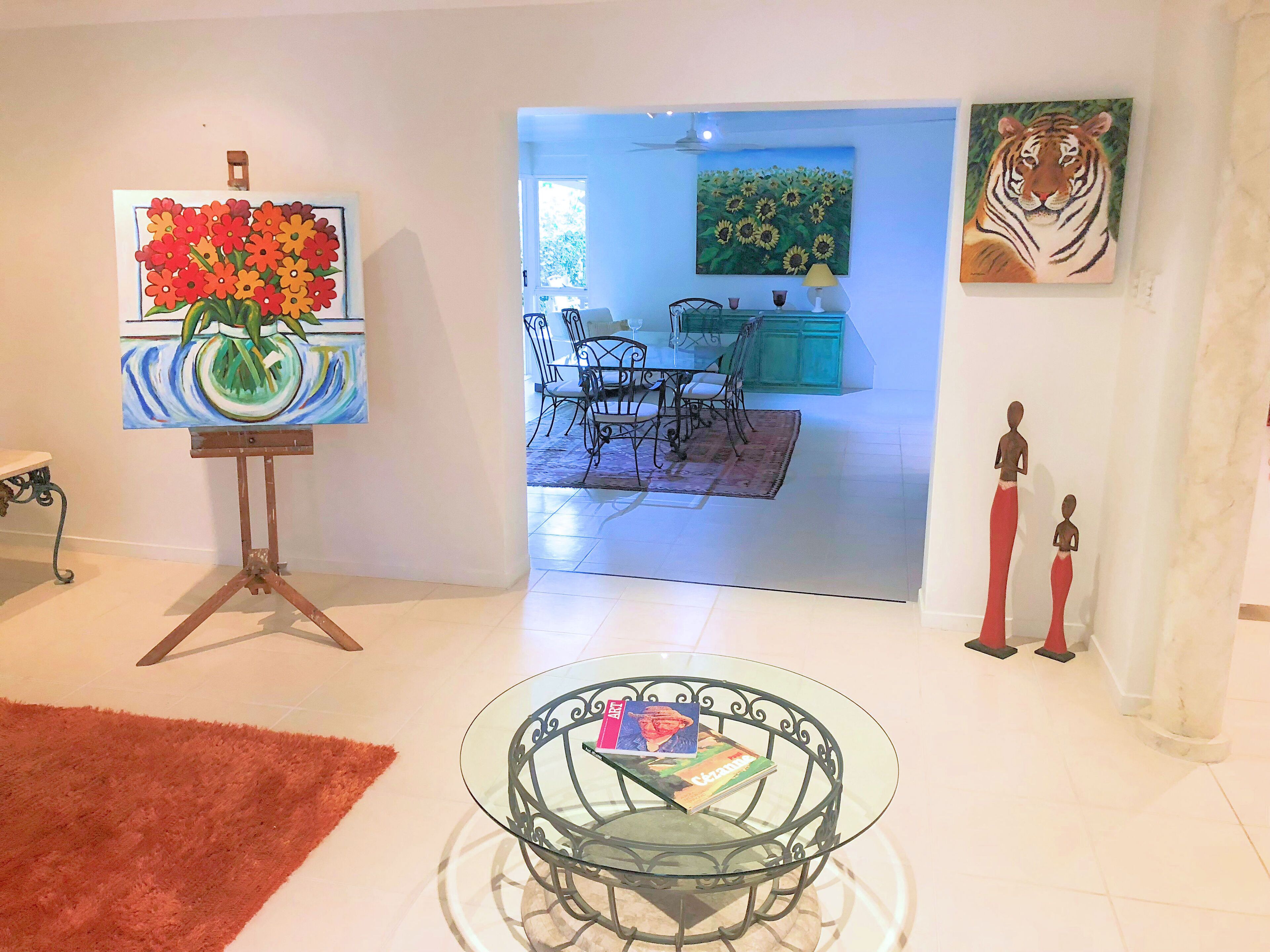 Artist’s Private Recluse - Surfers Paradise — image 10
