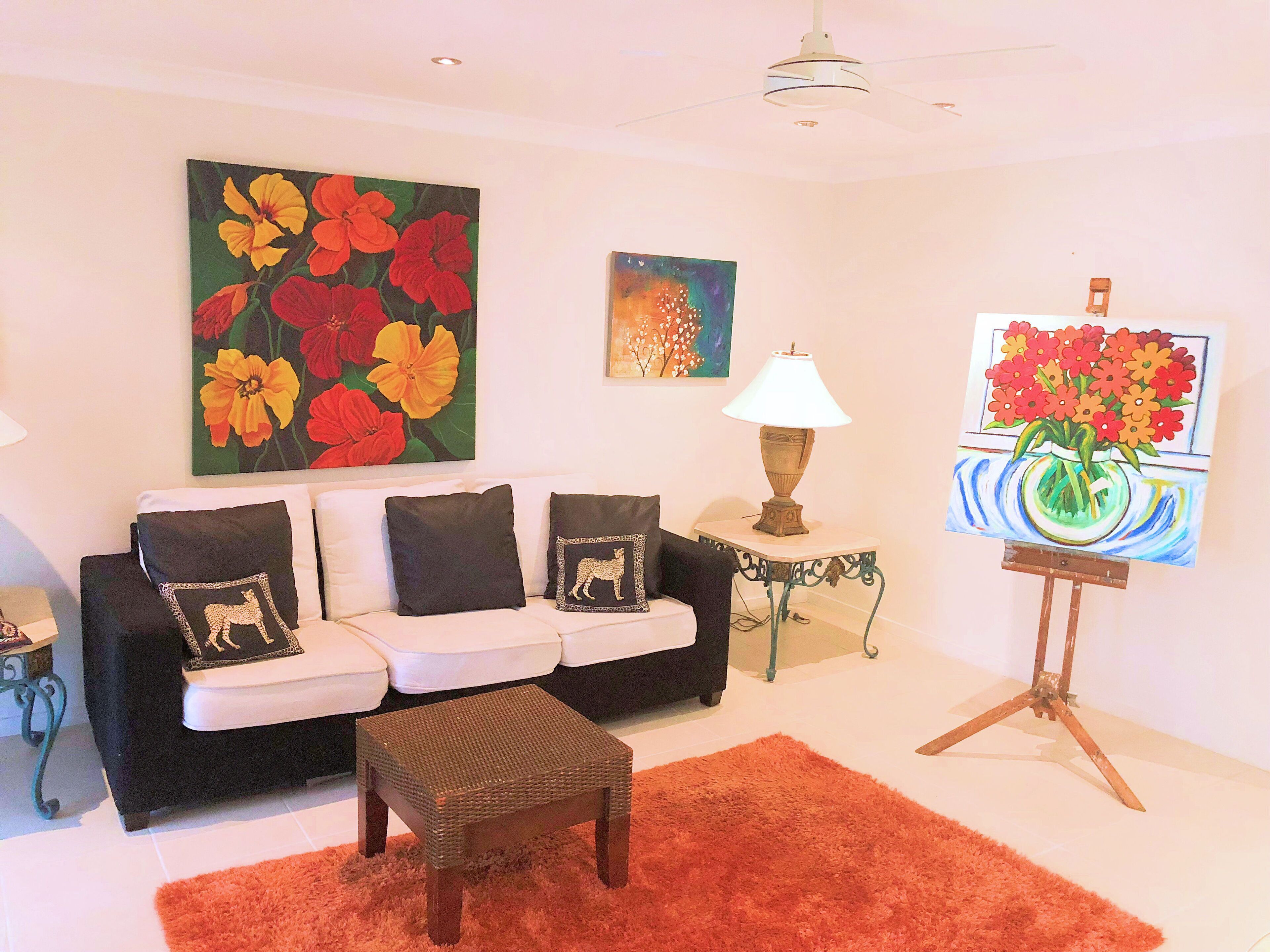 Artist’s Private Recluse - Surfers Paradise — image 11