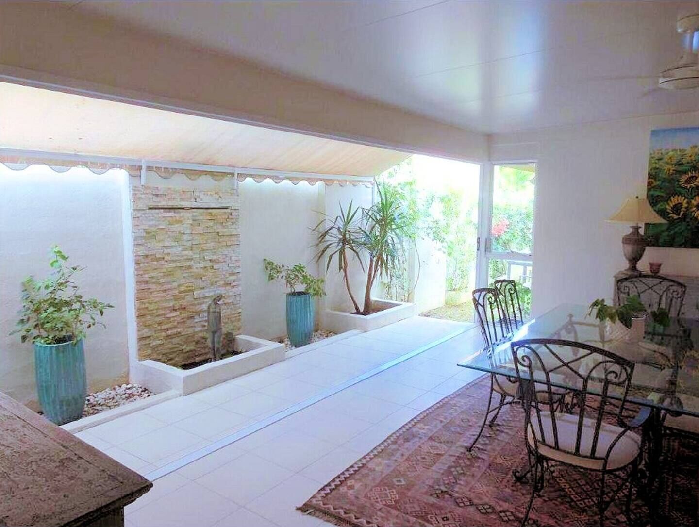 Artist’s Private Recluse - Surfers Paradise — image 3