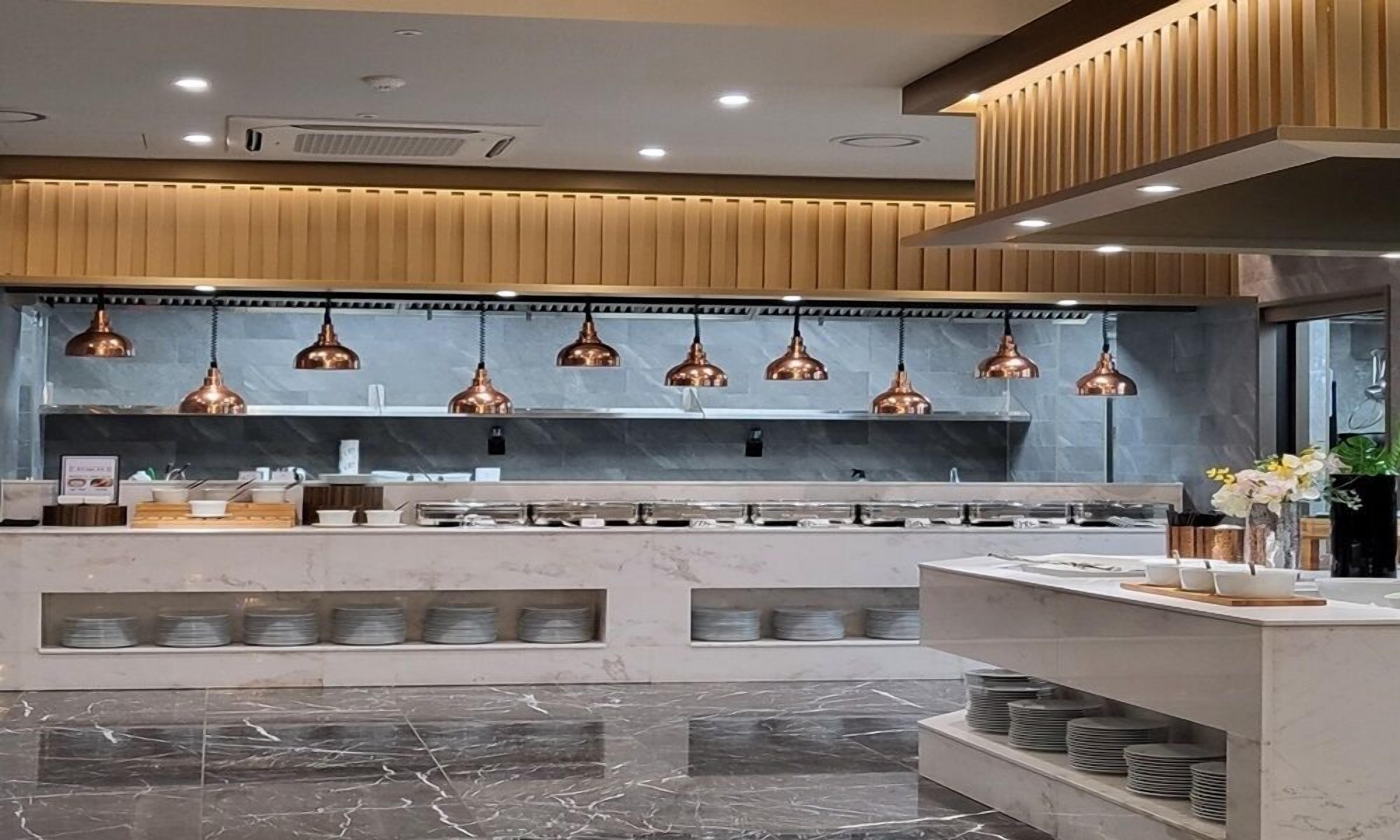 daily korean breakfast (krw 18000 per person)