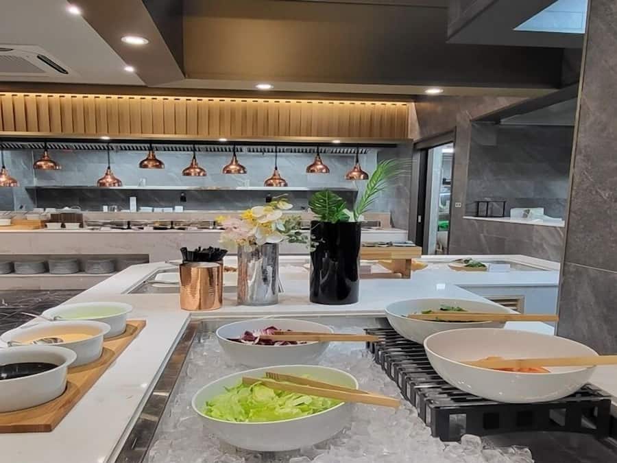 Daily Korean breakfast (KRW 20000 per person)