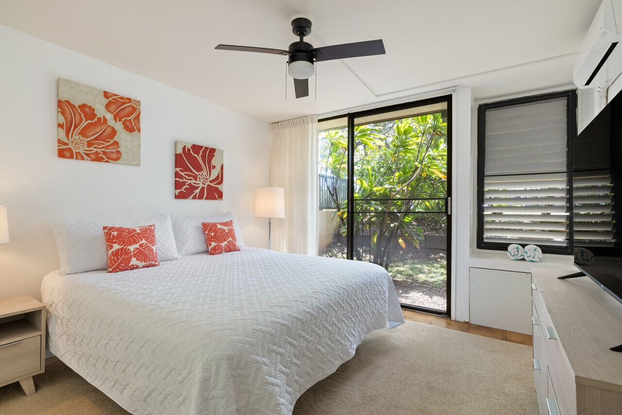 1 Schlafzimmer, Schreibtisch, Bügeleisen/Bügelbrett, Reisekinderbett