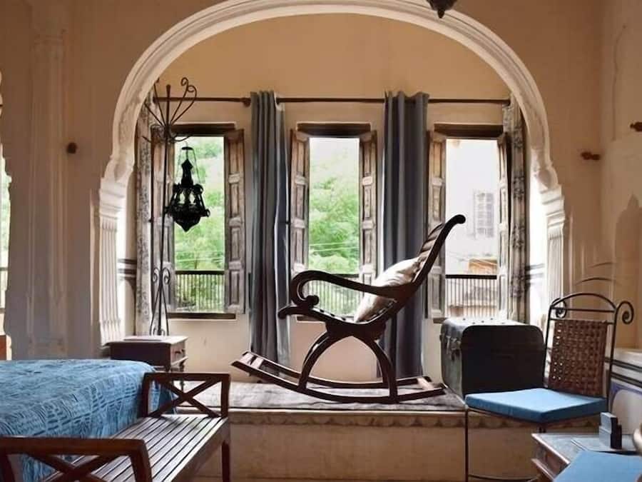 Quarto casal luxo | Camas extras/dobráveis (sobretaxa), Wi-Fi de cortesia, roupa de cama